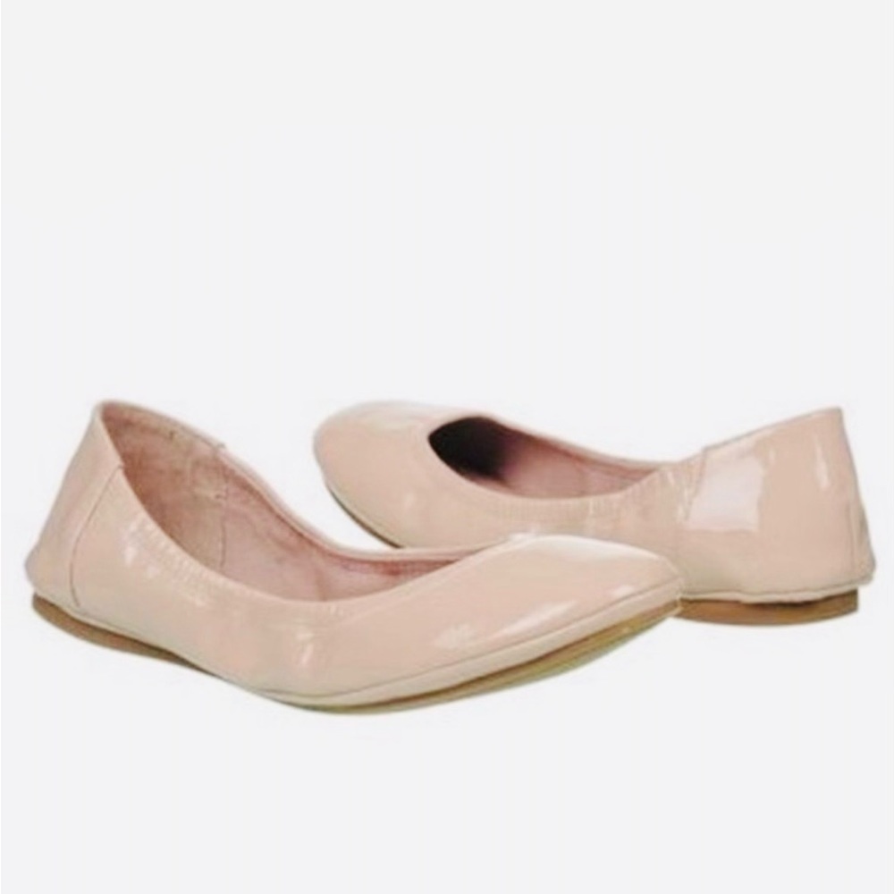 New Vince Camuto Ellen Patent Leather Ballet Flat in Bisque - Size 9.5
